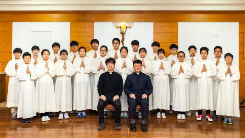 Group picture with the acolytes
